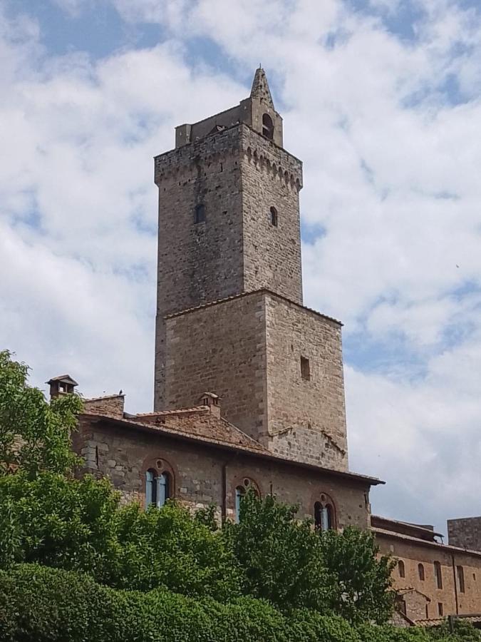 La Casina Tra Le Torri Apartment ซานจีมิญญาโน ภายนอก รูปภาพ