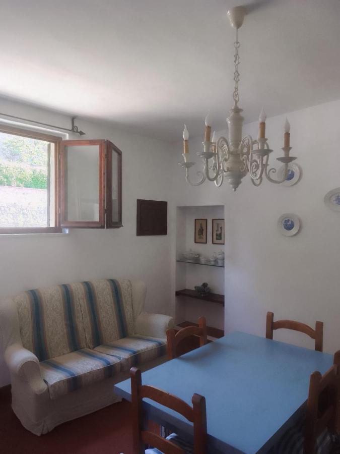 La Casina Tra Le Torri Apartment ซานจีมิญญาโน ภายนอก รูปภาพ